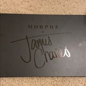 Morphe Makeup - James Charles morphe pallete Morphe Makeup - James Charles morphe pallete